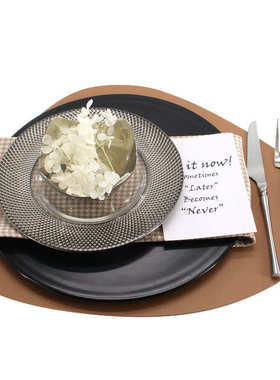 现代轻奢样板房软装饰品摆件餐厅餐桌套装餐具西餐盘创意餐具摆台