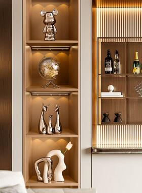 红酒架摆件电视柜酒柜装饰品创意高档陶瓷轻奢家居客厅太空人摆设