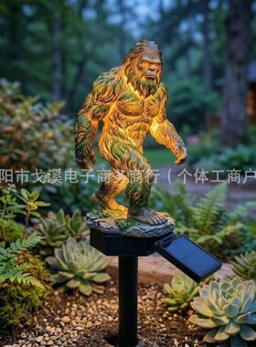 跨境爆款飞船猩猩树脂太阳能板搞怪户外庭院花园灯厂家
