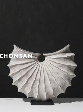 简约现代软装饰品轻奢几何树脂摆饰样板房间样品屋展示中心电视柜