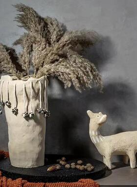 现代侘寂凤创意吊坠树脂干花瓶样板房别墅客厅餐桌新奇特装饰摆件