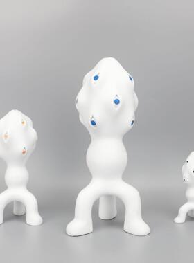 新中式创意树脂卡通外星人摆件样板房售楼部卧室书房桌面软装饰品