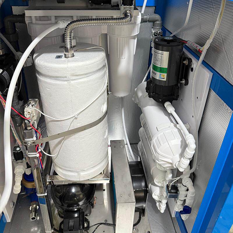 Water vending machine directly across the water purification and water making equipment drinking station intelligent network scan code payment border commercial self-service vending 685