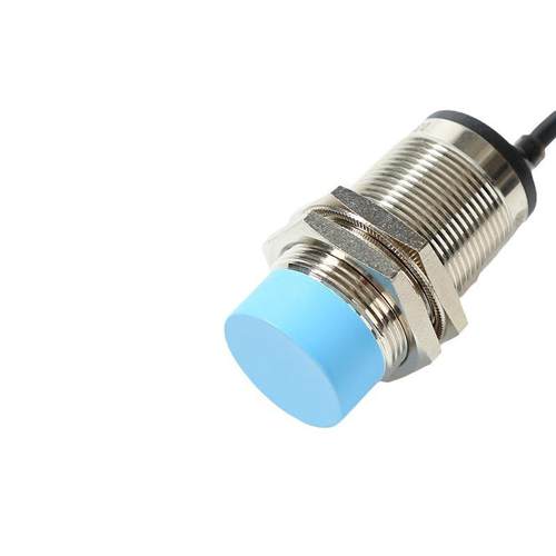 D3E-A30KNT-015D2S电感式接近开关耐高温金属传感器开关精准 - 图0