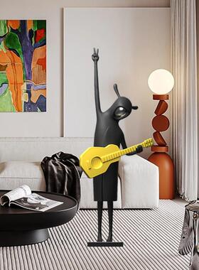 吉他人物雕塑落地轻奢摆件创意样板间客厅电视柜软装高级感工艺礼
