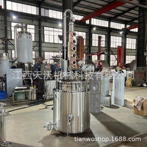 天沃设备100L500L铜/304不锈钢95%伏特加金酒威士忌白兰地蒸馏 - 图1