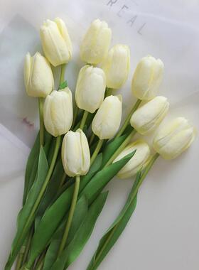 玫红色彷真郁金香花束 手感湿润假花 客厅家居婚礼手捧花摆设