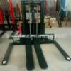1 ton 1.5 ton 2 ton semi-electric stacker widened and lengthened semi-automatic stacker handling loading and unloading truck electric hydraulic