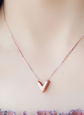 韩版时尚V字项链女ins冷淡风小众设计网红气质简约锁骨链吊坠饰品