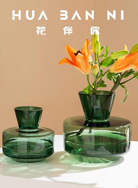 中古风墨绿色纯粹极简线条玻璃花瓶餐桌装饰高档插花水培摆件饰品