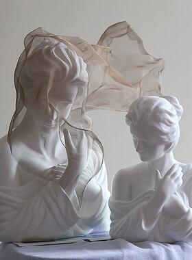 留连轻奢面纱少女雕塑摆件高级小众奶油风艺术品客厅玄关法式装饰