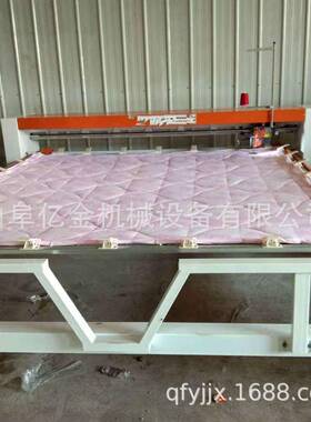 自带花型电脑绗缝机 针滚筒小体积绗被机 家纺店蚕丝被加工设备