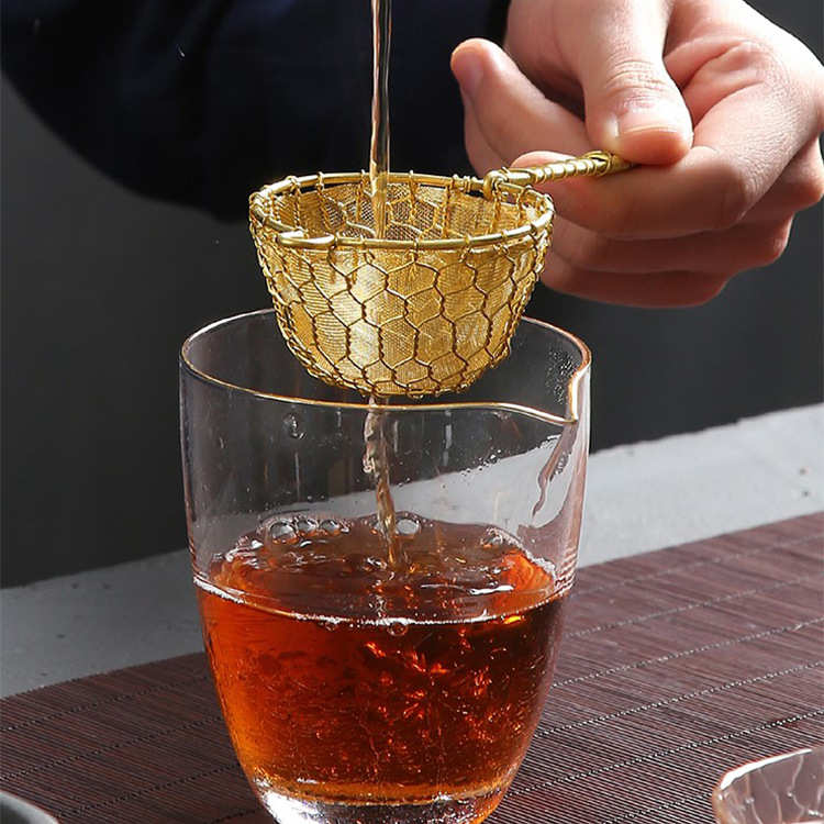 Traditional hand-woven silver mesh tea leak Brass tea filter teapot woven funnel handle tea filter tea set accessories