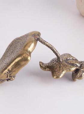 黄铜倒流香炉家用室内檀香沉香熏香炉禅意摆件荷花香薰空气净化炉