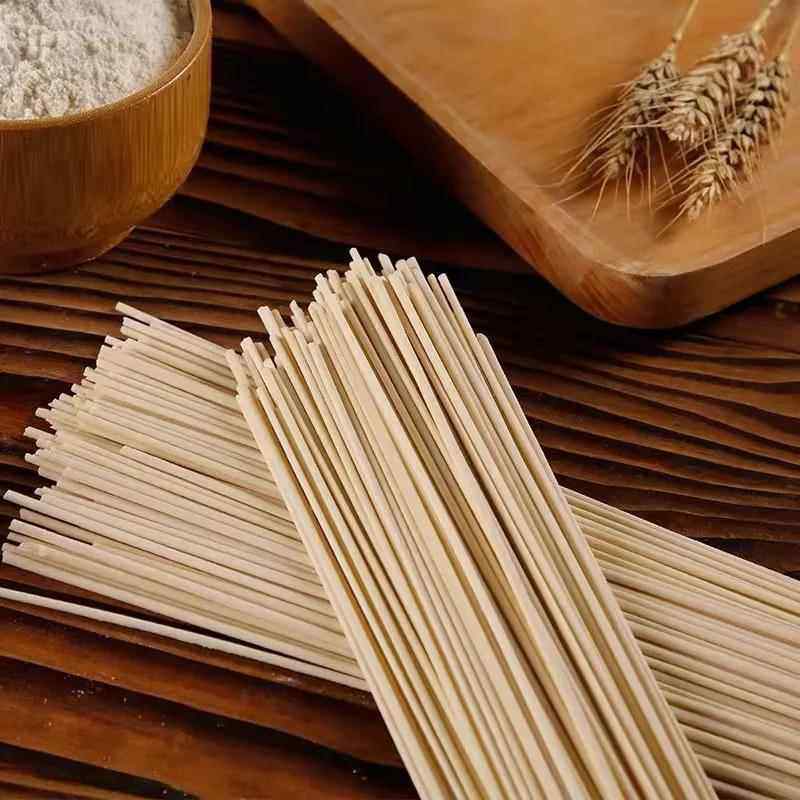 麦山雪新疆手工拉条子900克/把新疆面粉手工制作面条劲道粗细不同,淘宝优惠券,粉丝福利购,淘宝优惠卷