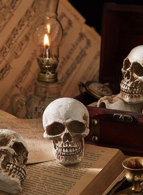 复古做旧骷髅头模型创意万圣节密室逃脱鬼脸装饰摆件美术拍摄道具