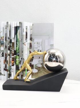 推运动店树脂人物球摆室件创意雕塑酒样板房办BJ00046公家居软装