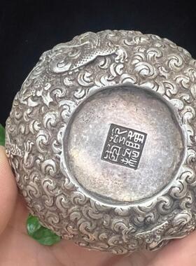 复古锌合金镀银浮雕双龙缸 金属工艺品 文创市集仿古玩老物件摆件