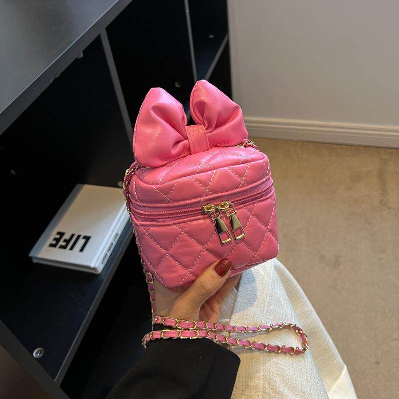 小清新洋气链条包今年流行单肩斜挎包秋冬季新款水桶包迷你潮,淘宝优惠券,粉丝福利购,淘宝优惠卷