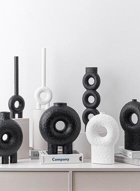 现代北欧几何插圆黑色肌理白花圈瓶软装样板间售楼部客LSZ0025厅