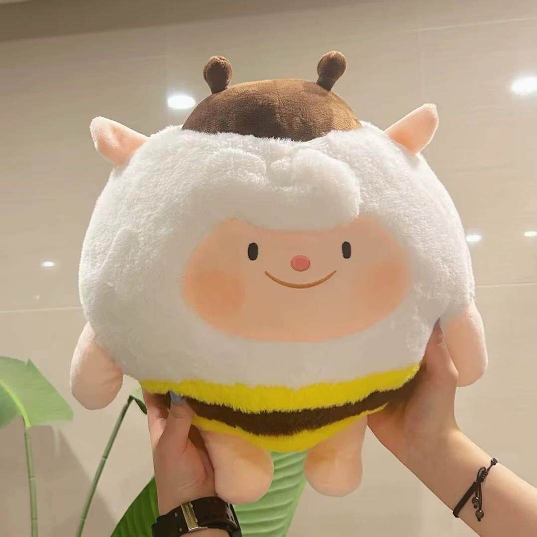 蛋仔派对dongdong小羊蛋仔派对周边公仔毛绒玩具蜜蜂羊蜜抱枕送女生日礼物