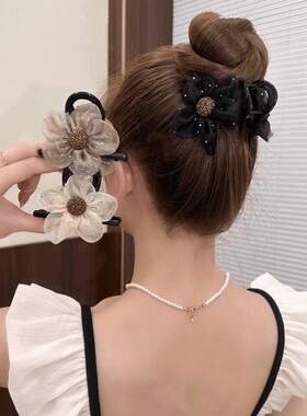 网纱水钻花朵抓夹2026女新款高级气质感高马尾发夹后脑勺夹子发饰