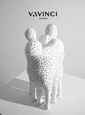 梵其简约现代抽象人物拥抱小人陶瓷艺术摆件样板间售楼处别墅软装