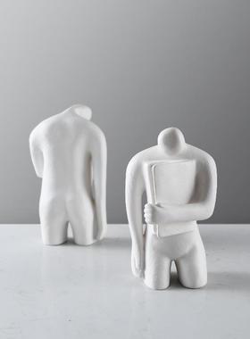摆现代打开心扉简抽象树脂人物客件样板间售楼处厅书房创意约123