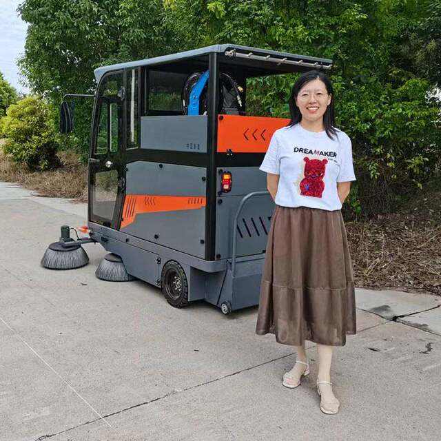 ປິດເຄື່ອງ sweeper ໄຟຟ້າຊຸມຊົນຖະຫນົນທໍາຄວາມສະອາດຊັບສິນ sweeper ໂຮງງານອຸດສາຫະກໍາ sweeper ສູນຍາກາດ sweeper