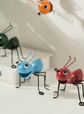 花园庭院装饰田园动物蚂蚁摆件拍照道具创意铁艺壁挂墙饰