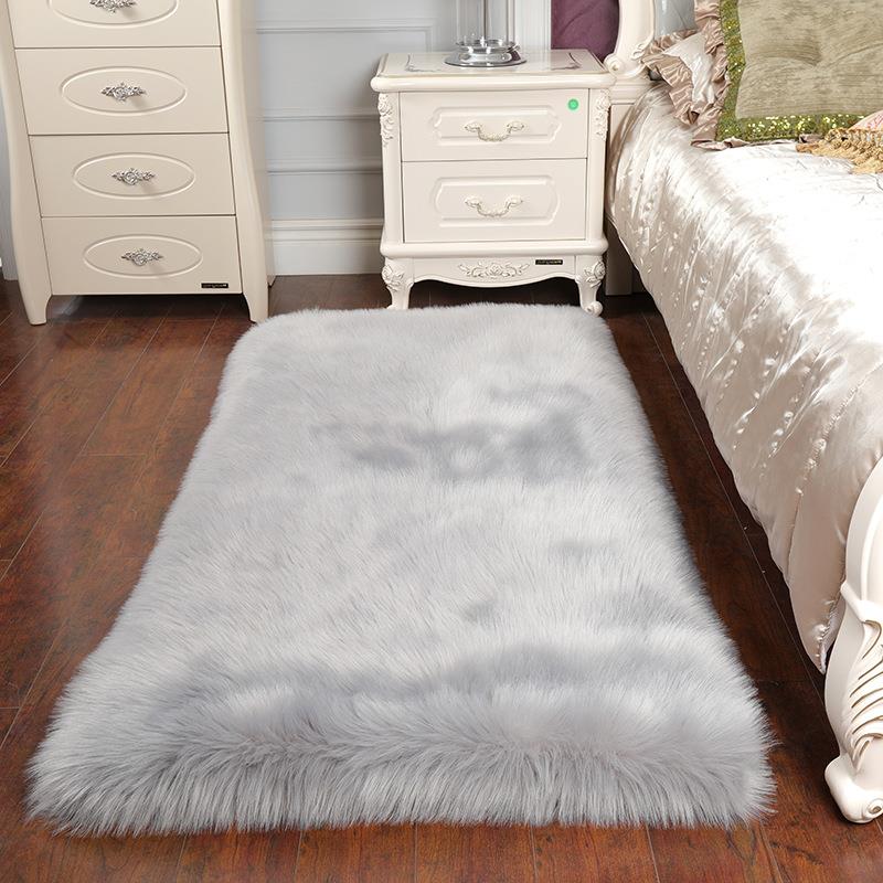 Luxurious Nordic style imitation wool plush bedside bedroom carpet living room sofa cushion bay window mat floor mat