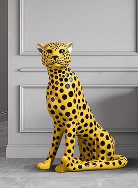 大型金钱豹客厅玄落地摆件招财创意家居装饰品关沙发旁软装