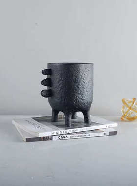 简约现代轻奢创意软装饰品家居样板房间玄关柜仿古青铜工艺品摆件