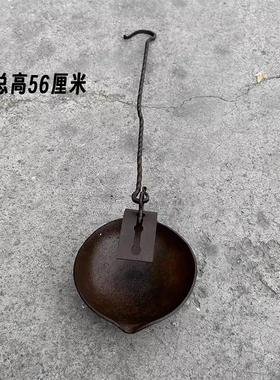 怀旧老物件老式复古铁油灯铁艺烛台影视道具火锅店民宿装饰摆件