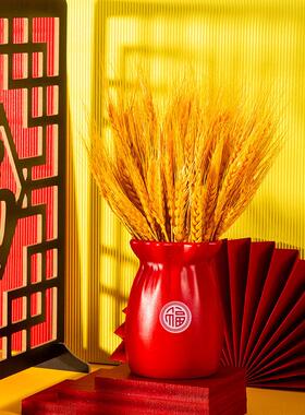 喜庆红色花瓶仿陶瓷塑料花瓶摆件吹塑一体可蓄水小鲜花瓶