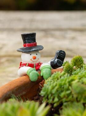 跨境新品圣诞节老人雪人雕像花盆花瓶壁挂装饰品树脂工艺摆件礼物