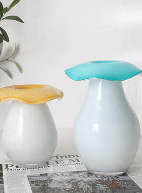 轻奢简约玻璃花瓶蘑菇花瓶高级感创意插花摆件家居装饰品摆件