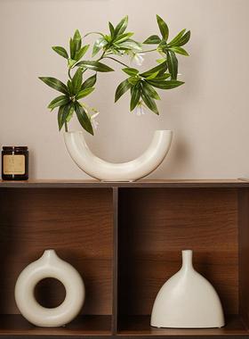 2025年新款客厅摆件旺宅摆件高端陶瓷花瓶客厅玄关电视餐边柜台面