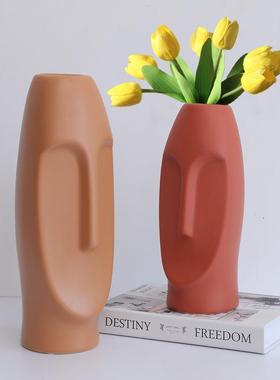 2025年新款客厅摆件旺宅摆件北欧莫兰迪轻奢创意人脸陶瓷花瓶花插