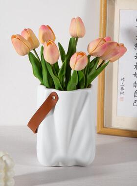创意装饰花瓶新中式手提塑料花瓶仿陶瓷鲜花瓶一体可蓄水