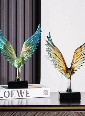 抽象大鹏展翅轻奢高档家居客厅酒柜摆件高级感办公室桌面装饰品