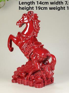 采购产品朱砂红马饰品，立得成功，发财，别墅，办公桌面装饰，高
