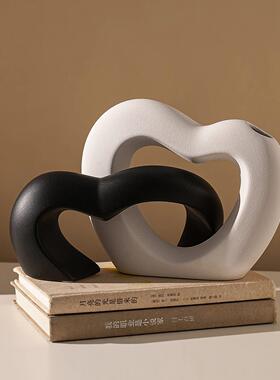 现代简约创意爱心花瓶摆件高级感客厅玄关装饰品乔迁新居结婚礼物