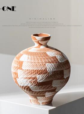 北欧复古陶瓷花瓶摆件侘寂风样板房客厅插花装饰工艺品