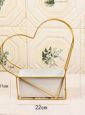 金色爱心镀锌几何手提花篮鲜花包装材料爱心花艺铁艺锌合金