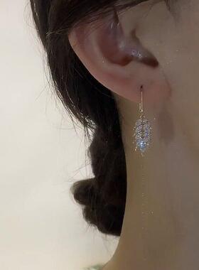 高级感耳饰日常百搭金枝叶耳炼女轻奢独感气质树叶耳环个性0927k