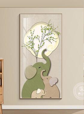 大象入户玄关装饰画一家四口温馨走廊过道挂画现代简约正对门壁画