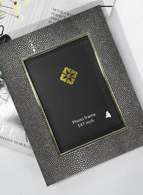 现简约创意皮革相框摆台桌面6寸7寸像框卧室软装搭配样板间摆件
