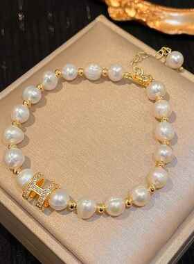 人造草莓晶款爱心珍珠手串轻奢高级感弹力手链时尚百搭手饰工厂家