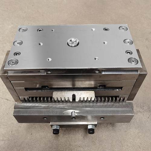 全自动化机械设备开模小方块吊粒模具注塑机工厂定制 - 图0